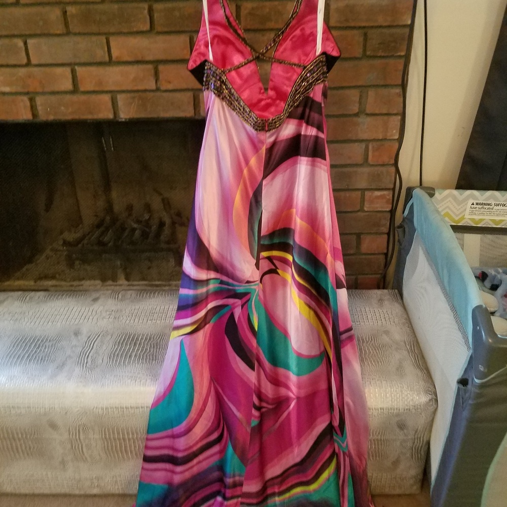 Prom / Pageant Dress - Picture 2 of 3